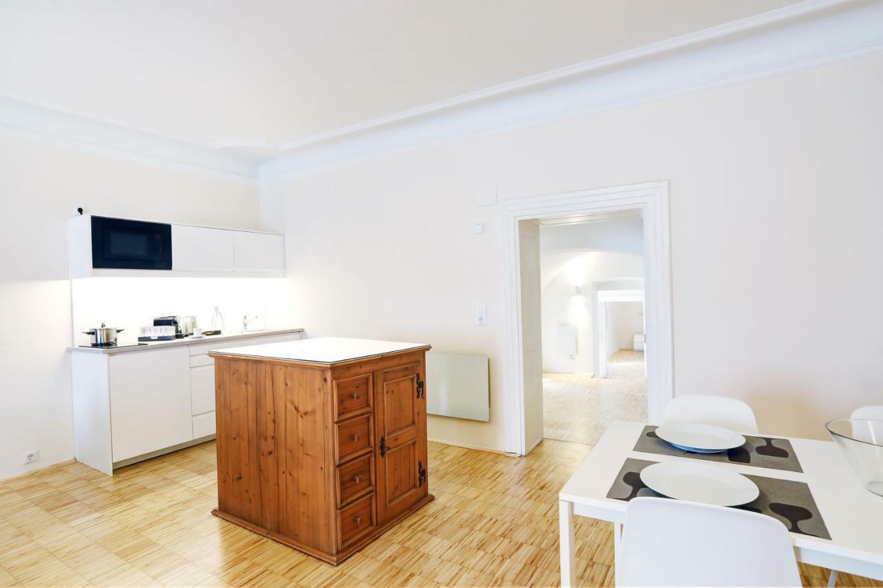 Stylische Cityapartments Benedikt Klagenfurt am Wörthersee Extérieur photo
